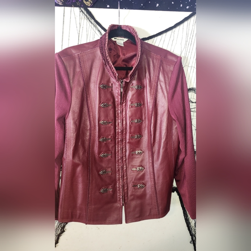 ✨️Chic Burgundy Leather Blazer Jacket✨️ - Picture 4 of 10